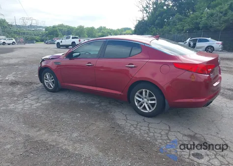 2013 Kia Optima Lx z USA, uszkodzony, nr VIN 5XXGM4A77DG191412